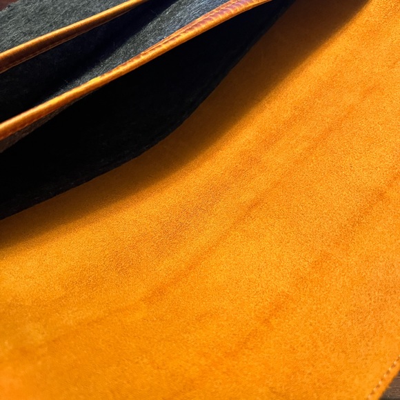 Leather and Fleece Sleeve Bag - Picture 2 of 4